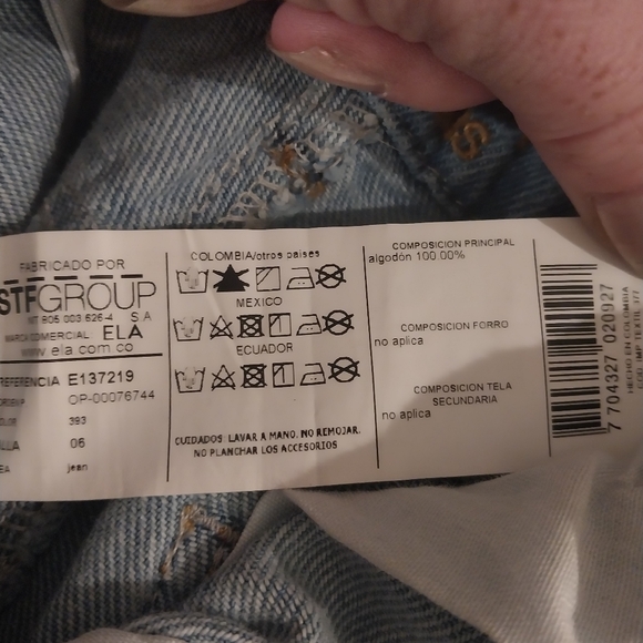 ELA Slouchy Wide Leg Jeans - Picture 10 of 10